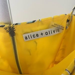 Alice and Olivia yellow Floral dress size 0